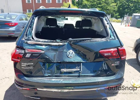 2018 Volkswagen Tiguan 2.0T Se/2.0T Sel z USA, uszkodzony, nr VIN 3VV2B7AX9JM058518